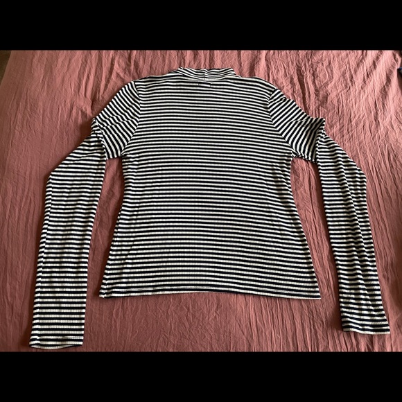AERIE Long Sleeve Top - Picture 2 of 5